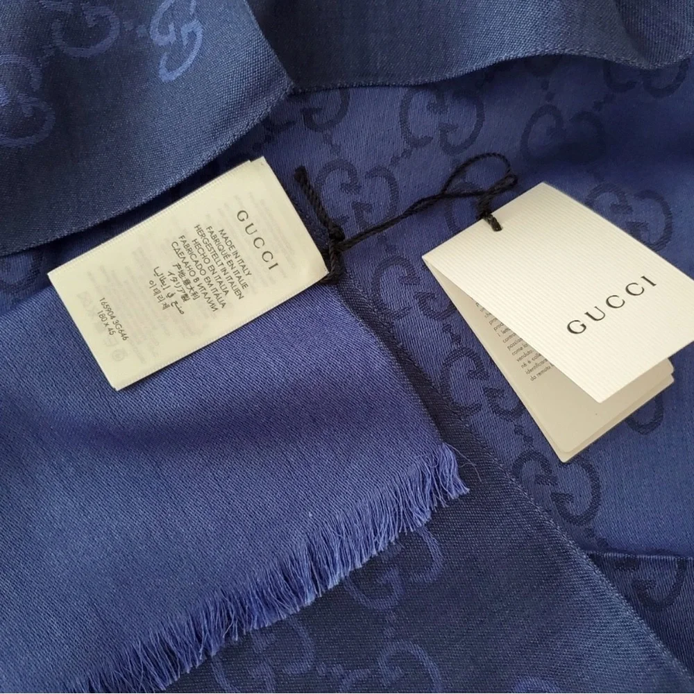 New Auth Gucci GG Jacquard Silk/Wool Blend Scarf/Shawl - Picture 4 of 9